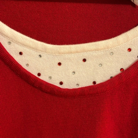First Issue Liz Claiborne Red sweater top,Size XL - Picture 8 of 8
